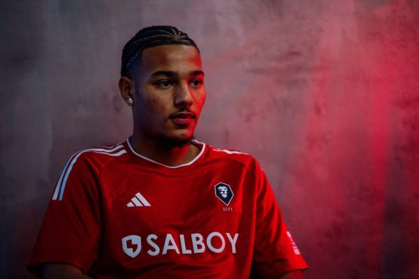 Salford City announce the signing of Jezreel Davies | Salford Now