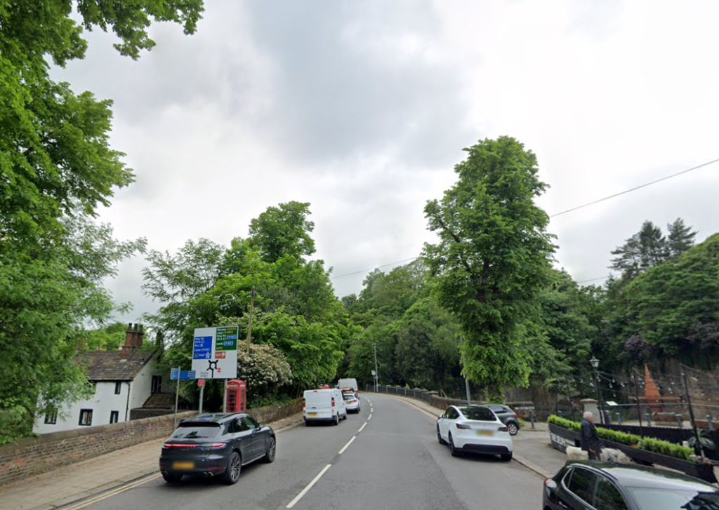 Worsley Road Closures