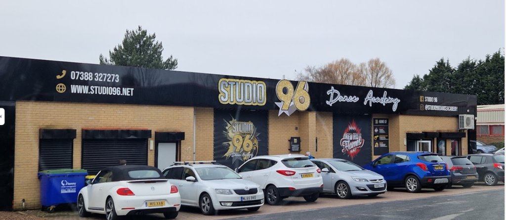 STUDIO 96