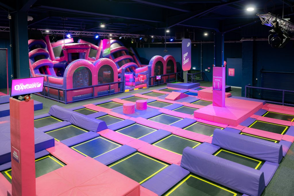 Oxygen -trampolines and inflatable park