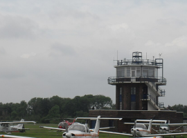 Creative commons - https://commons.wikimedia.org/wiki/File:Control_Tower_at_Barton_Aerodrome_-_geograph.org.uk_-_1899648.jpg