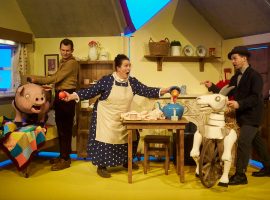 World premiere adaptation of best-selling book 'A Squash and a Squeeze' heads to the Lowry