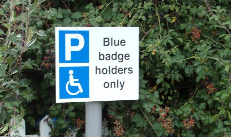 https://commons.wikimedia.org/wiki/File:Blue_Badge_Holders_sign_-_geograph.org.uk_-_5882598.jpg