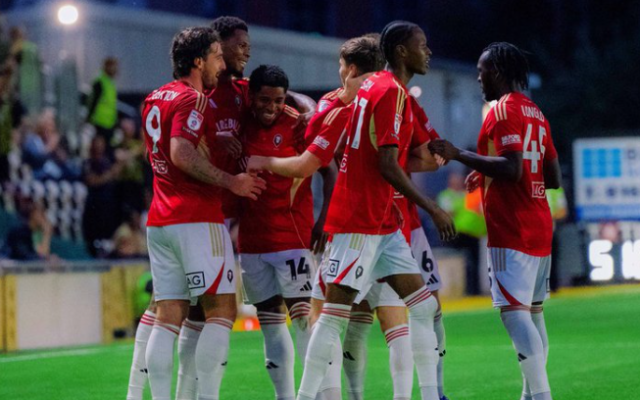 https://x.com/SalfordCityFC/status/1957925544256774645/photo/1