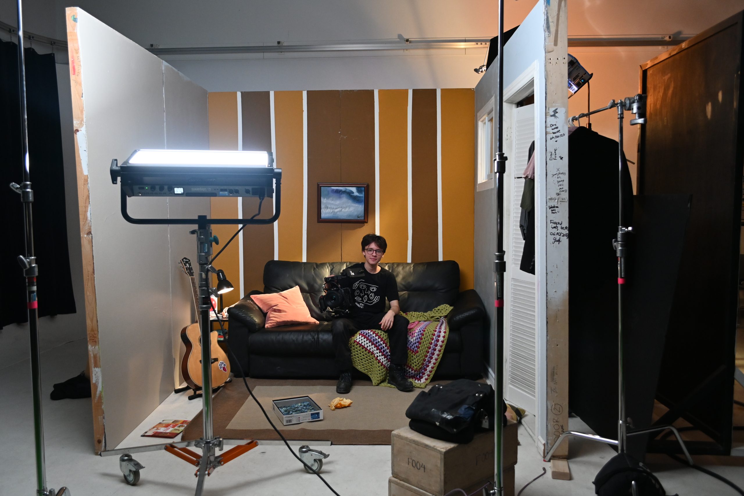 Aksil Cameron-Gawor in studio