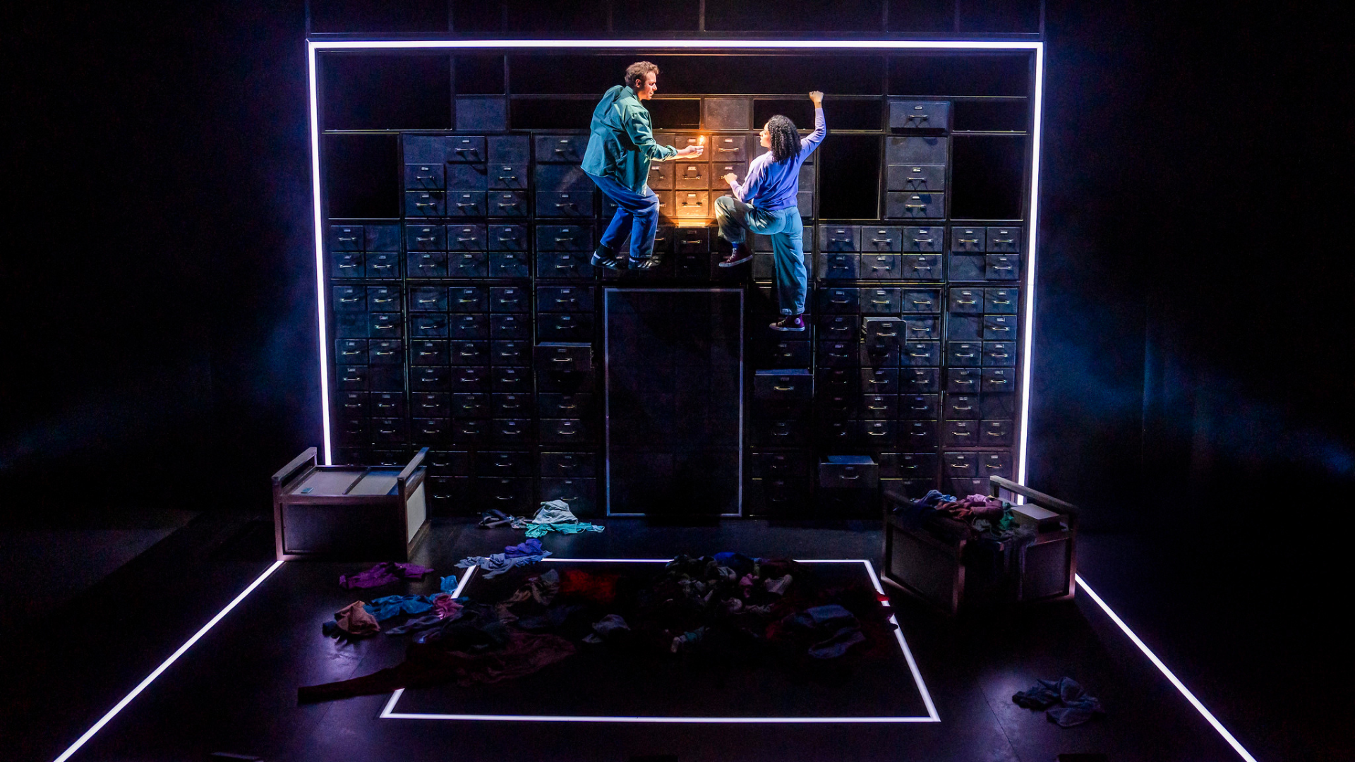 Frantic Assembly: Lost Atoms Review – A powerful, witty and true play that explores the strange nature of love